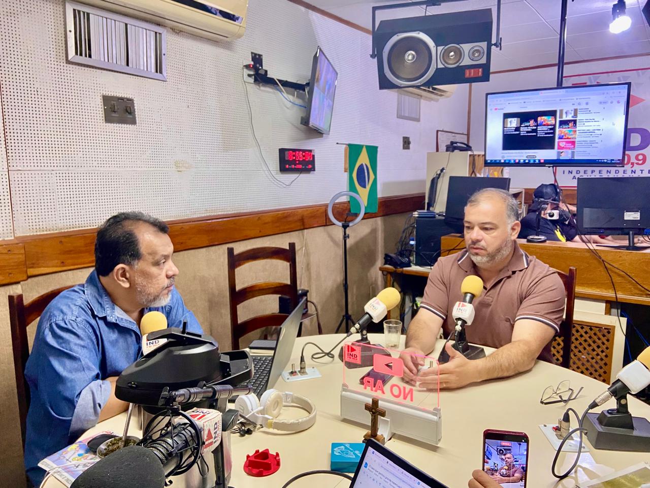 Em entrevista à Rádio Independente, Everton Romero fala sobre projetos e gestão da Câmara de Aquidauana para 2026